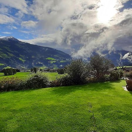 Landhaus Manzl Hopfgarten im Brixental Luaran gambar