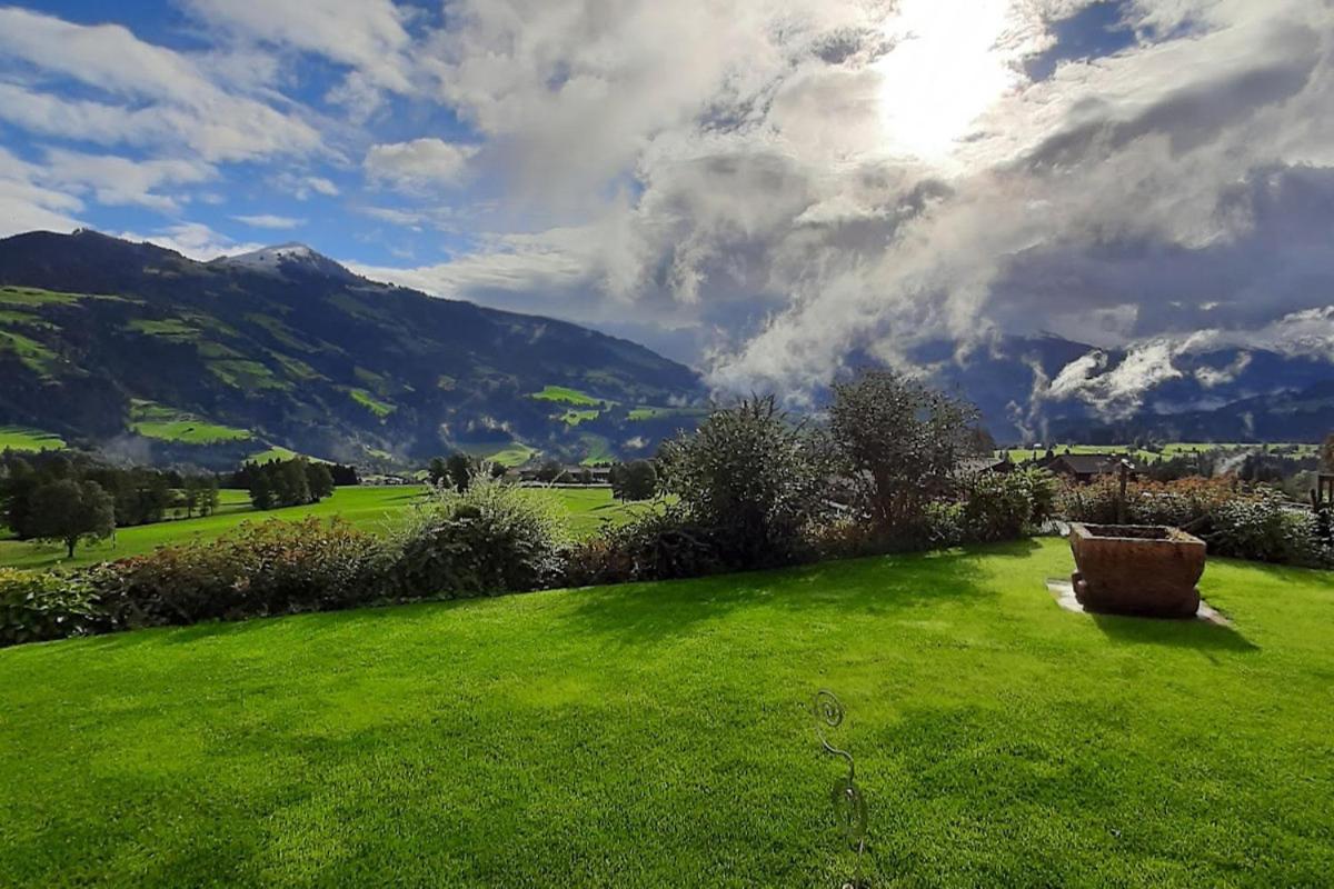Landhaus Manzl Hopfgarten im Brixental Luaran gambar